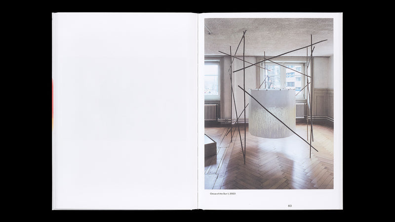 Sandra Capaul. NOW – A Universe in Chapters